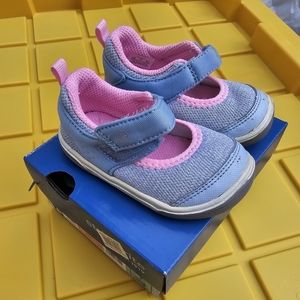 Stride rite toddler shoes